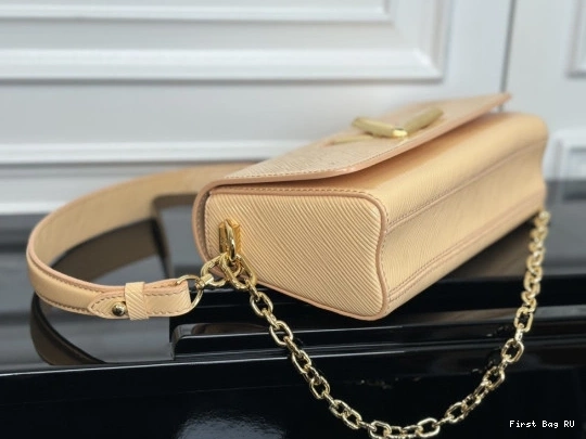 Firstbag TWIST-23.5*12*7 LOUIS VUITTON cm 0710